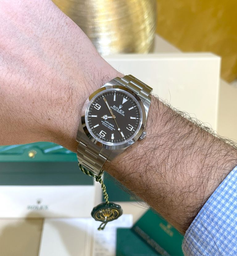 rolex explorer 39mm 214270